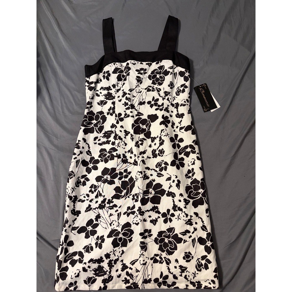 Componix black and white floral sheath dress Buckle Back Detail Size 6 NWT